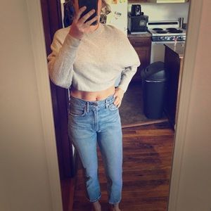 Aritzia Wilfred free gray crop sweater